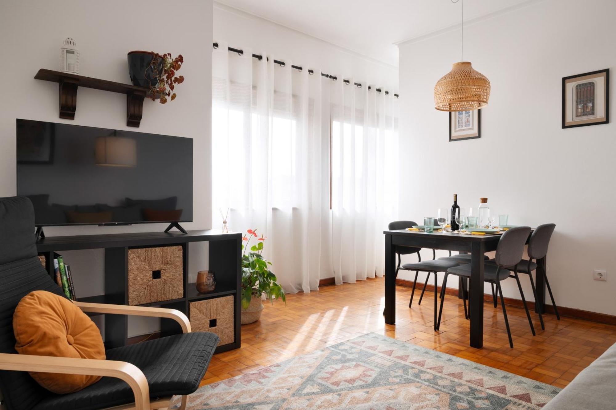 ! Luminous 2Br Top Floor ! Praca Da Republica Porto Exteriér fotografie
